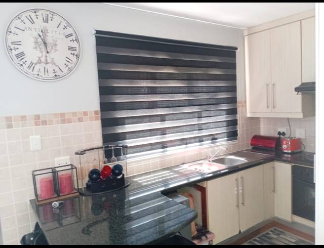 2 BEDROOM SECTIONAL TITLE FOR SALE IN NOORDRAND